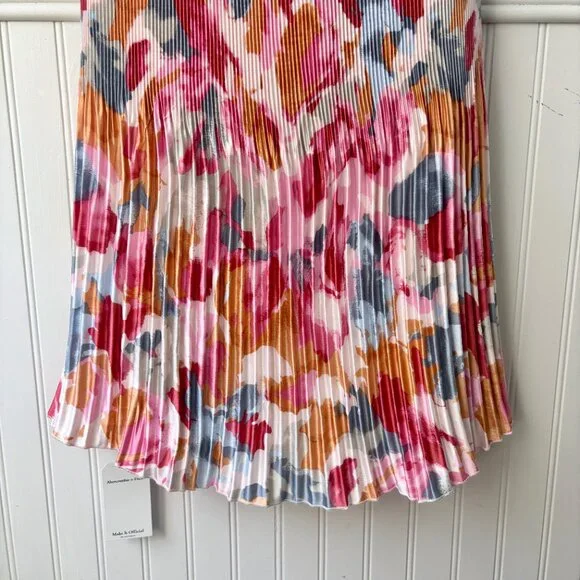 NWT A&F Giselle Pleat Release Satin Midi Dress Pink Pattern Multicolor Medium - Picture 8 of 15